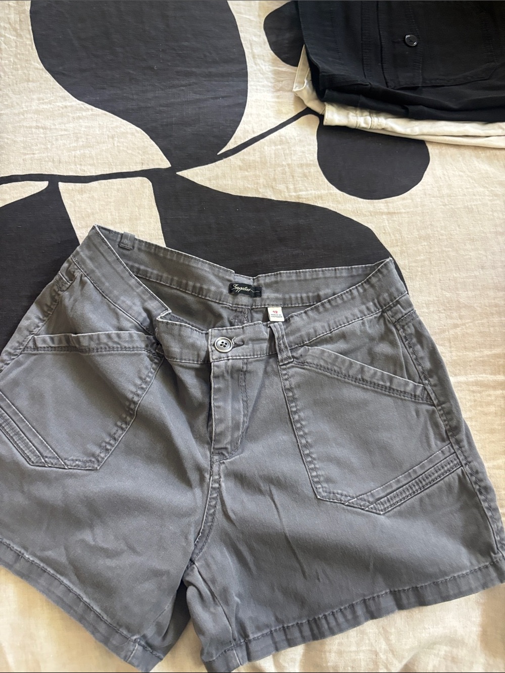 UNIONBAY Gray Women's cargo Shorts with Angled Front Pockets